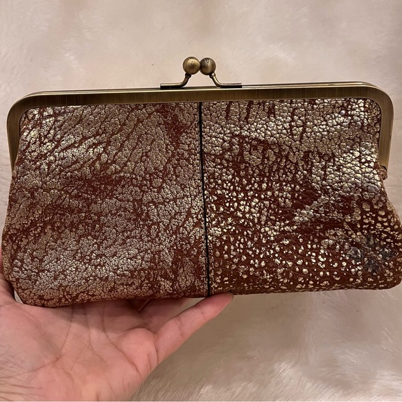 Patricia Nash Gold and Brown Kiss Lock Clutch - Picture 3 of 7